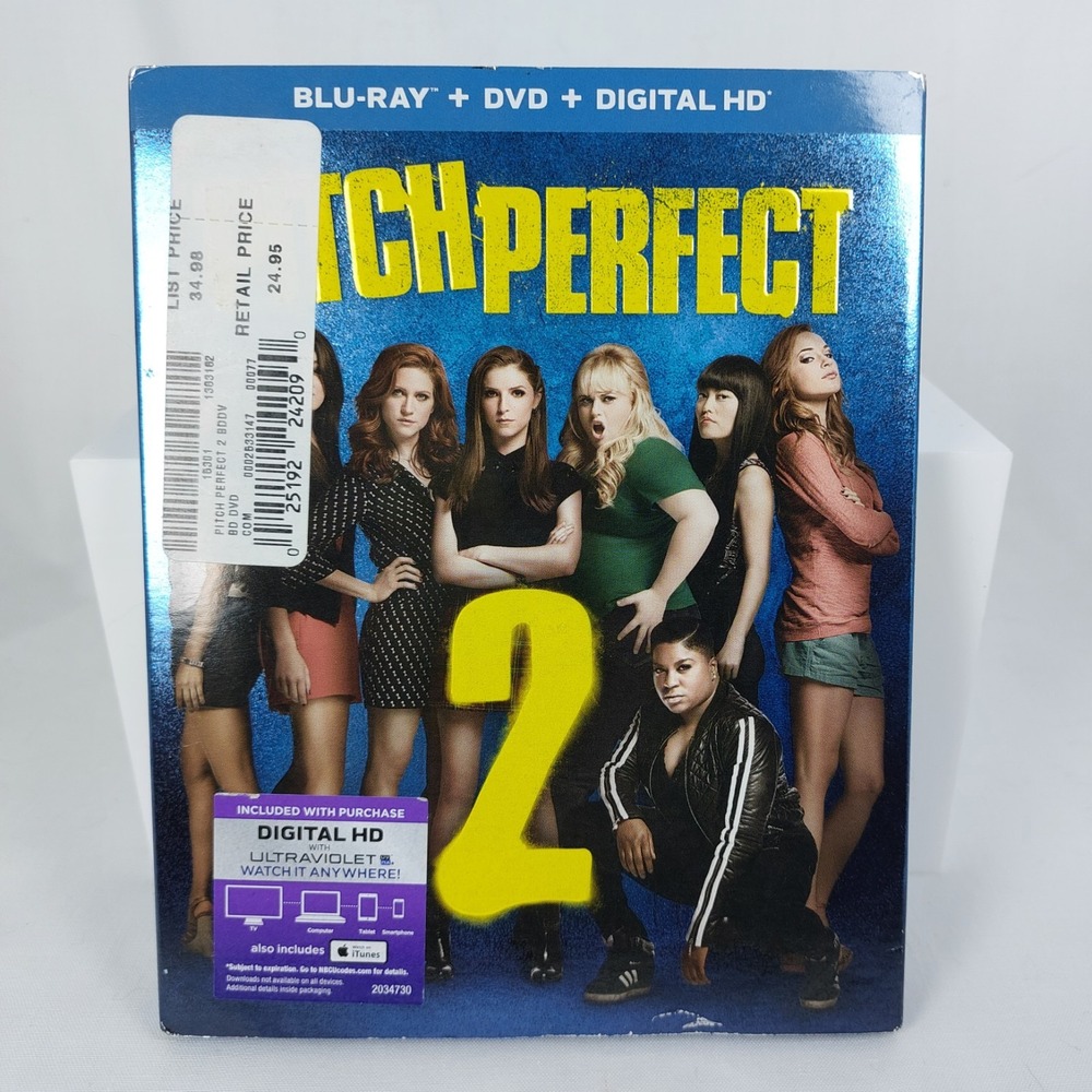 Pitch Perfect 2 2014 Blu-Ray DVD Combo‎ Pack With Slipcover Jacket